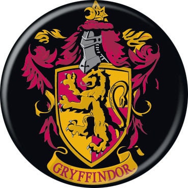 HARRY POTTER Pinback Button Badge - Gryffindor Crest - Classic Movie! - Round 1.25" Button